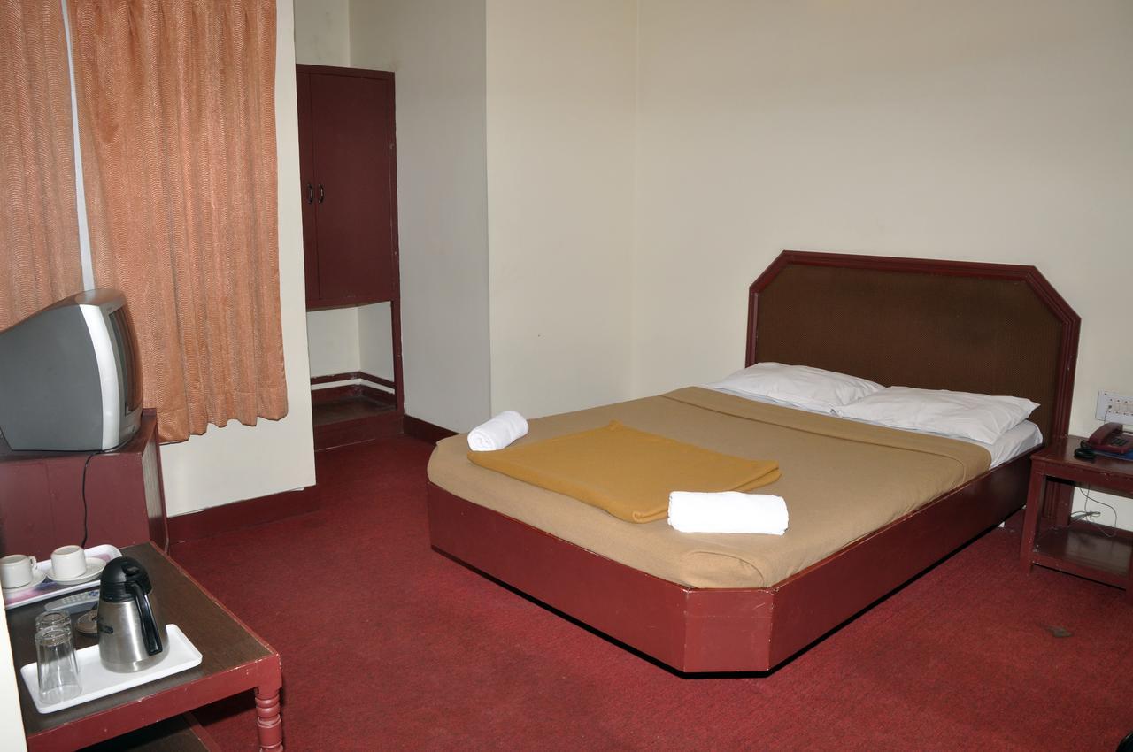 Hotel Blue Hills International Ooty Exterior photo