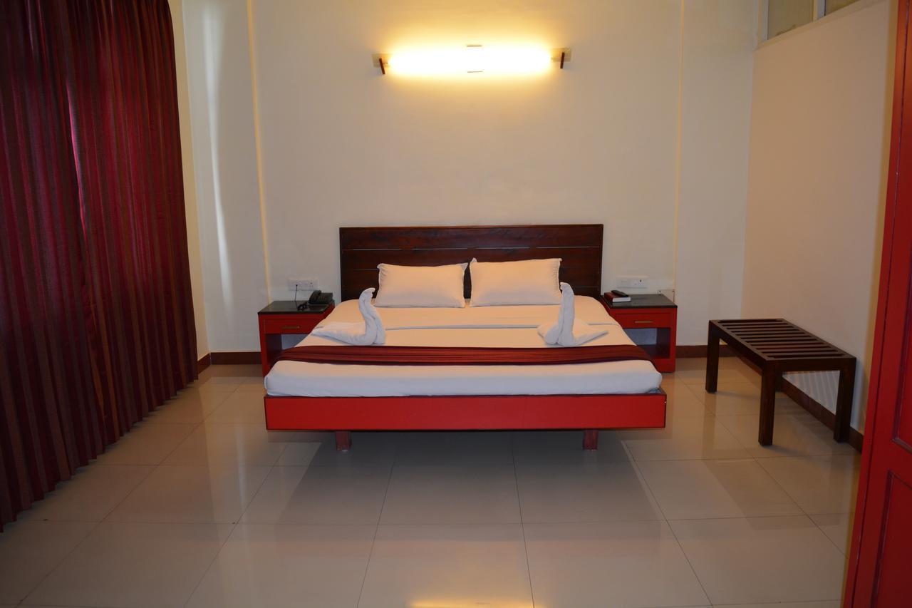 Hotel Blue Hills International Ooty Exterior photo